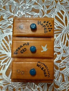 Clearance! Beautiful Wooden Jewelry Box Size:OS  Source Unknown